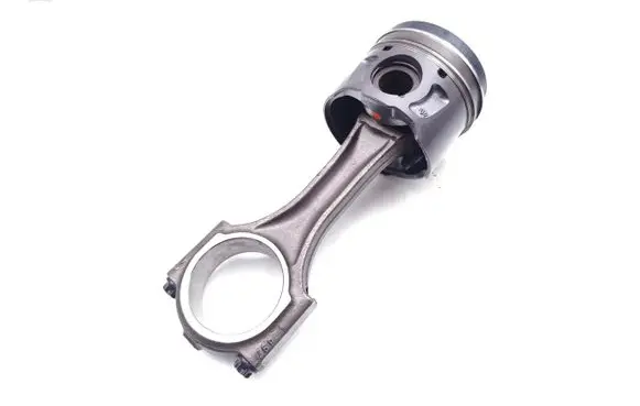 Land Rover Freelander 2 - LR2 Piston with connecting rod 224DT 9688245380