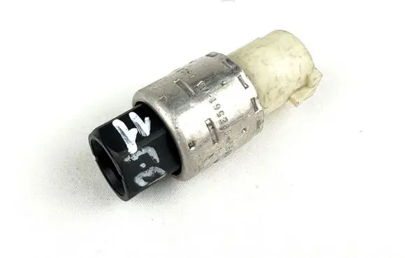 Ford Focus Air conditioning (A/C) pressure sensor 95bw19e561aa