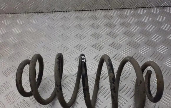 Toyota Yaris Rear coil spring