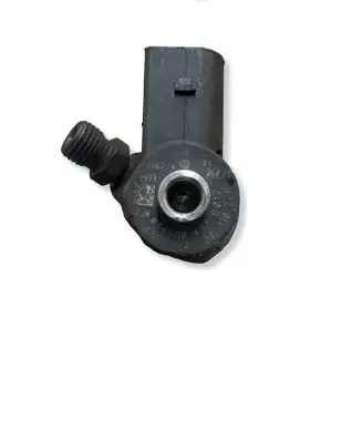 Audi A3 S3 8V Fuel injector 04L130277G