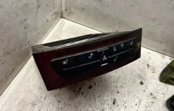 Mercedes-Benz E W211 Other control units/modules A2116800552