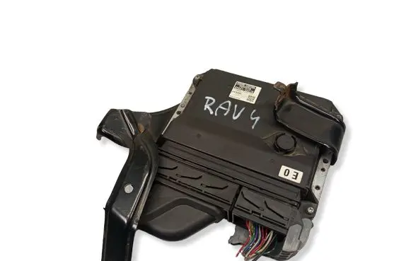 Toyota RAV 4 (XA30) Engine control unit/module 8966142C10