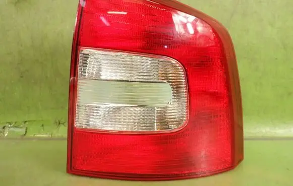 Skoda Octavia Mk2 (1Z) Rear/tail lights