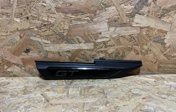 Peugeot 2008 II Fender trim (molding) 9825860880