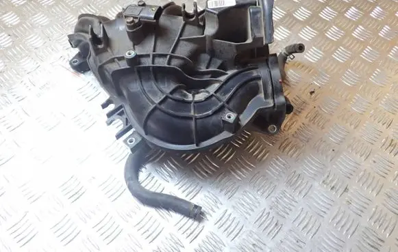 KIA Sportage Intake manifold 551732901990