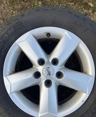 Nissan Qashqai R16 alloy rim 