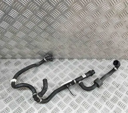 BMW X2 U10 Engine coolant pipe/hose 8478448
