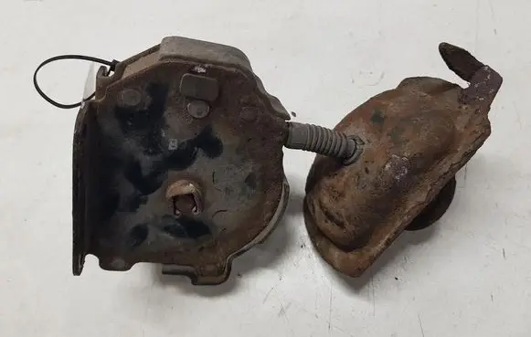 Toyota Auris 150 Spare wheel mounting bracket