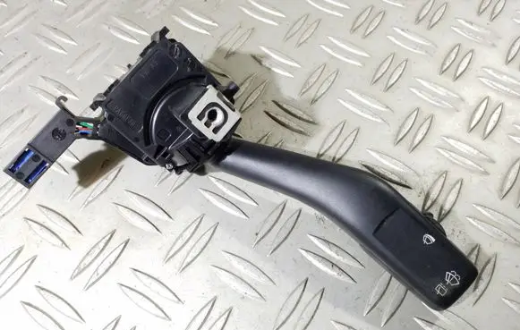 Volkswagen Jetta V Wiper control stalk 1K0953519