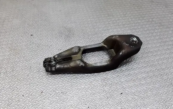 Volkswagen PASSAT B5.5 Clutch release arm fork 012141719E