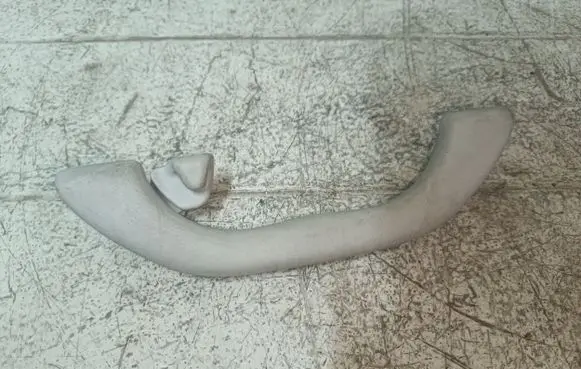 Volkswagen PASSAT B5.5 Rear interior roof grab handle 3B0857607