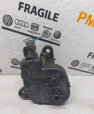 Chrysler Pacifica Air flap motor/actuator 04885465AAC