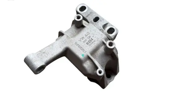 Audi Q3 8U Engine mount bracket 5N0199262F