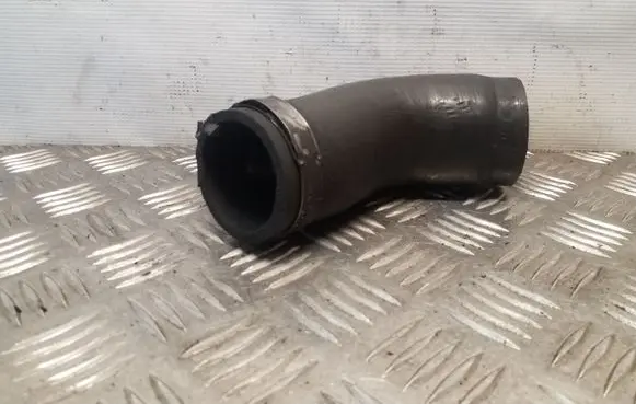 Dodge Nitro Intercooler hose/pipe