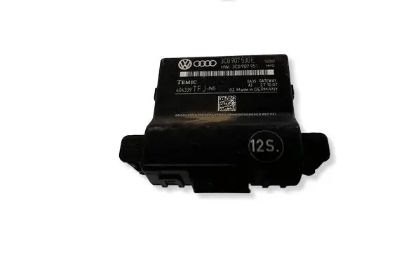 Audi A6 S6 C6 4F Gateway control module 3C0907530E