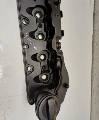 Volkswagen Transporter - Caravelle T5 Rocker cam cover 03L103469G