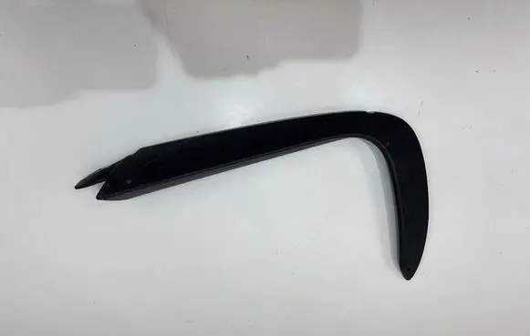 Mercedes-Benz AMG GT R190 C190 Front bumper splitter molding A1908850400