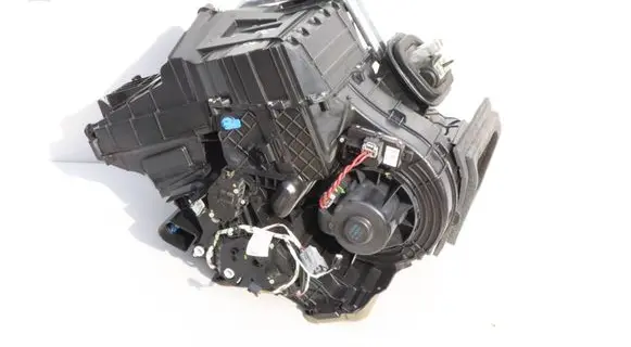 Volvo V40 Cross country Interior heater climate box assembly AV6N18456AA 31436958 31694281