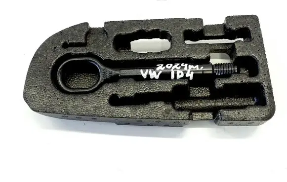 Volkswagen ID.4 Towing hook eye