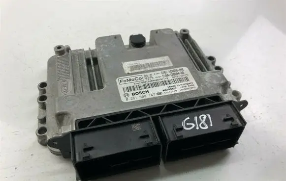 Ford Focus Speedometer (instrument cluster) CV6112A650ANE G181