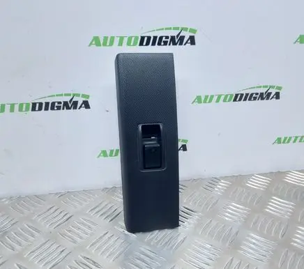 Toyota Corolla Verso AR10 Electric window control switch 742310F030