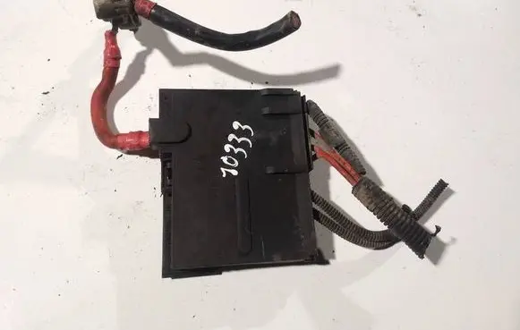 Ford Fusion Fuse box set 1394252 1394253-1
