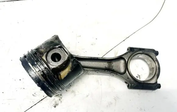 Opel Vectra B Piston with connecting rod