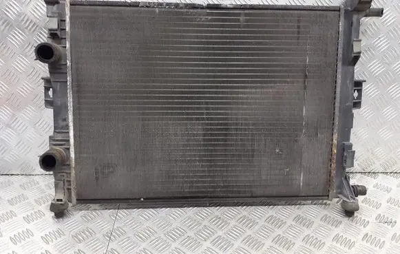 Renault Megane II Coolant radiator