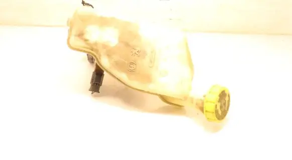 Peugeot 208 Master brake cylinder