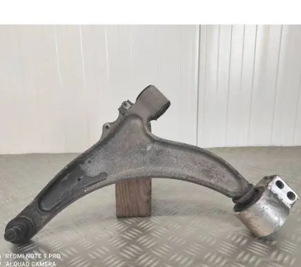 Opel Insignia A Front lower control arm/wishbone A20DTH OPELINSIGNIA TWOJEAUTOWYSZKOW
