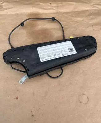 Audi Q7 4L Seat airbag 4L0880241B