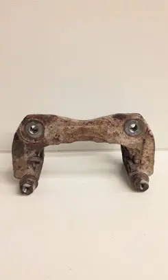 Toyota RAV 4 (XA30) Front Brake Caliper Pad/Carrier 