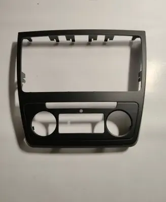 Radio/GPS head unit trim