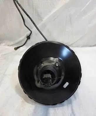 Opel Meriva B Brake booster 13257625