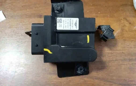 Mercedes-Benz S W222 Trunk lid opening control unit 3W3906093C