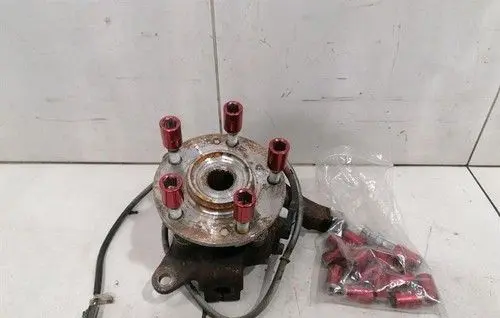 Mitsubishi Lancer Evolution Front wheel bearing hub MR554421