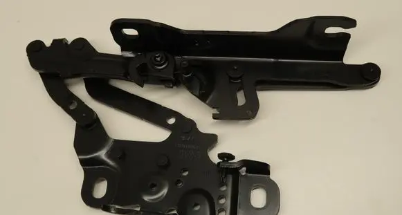 BMW 4 F32 F33 Engine bonnet/hood hinges 7286343 41617286343