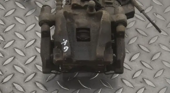 Volvo XC90 Rear brake caliper 31445587
