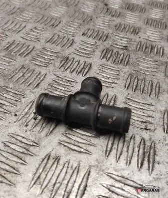 Audi A5 8T 8F Engine coolant pipe/hose n907606