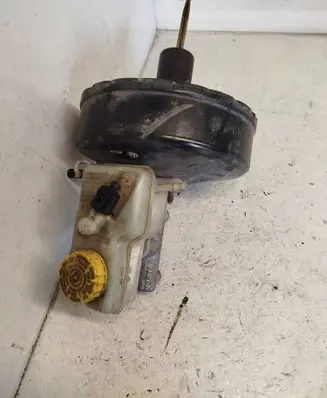 Volkswagen Polo Brake booster 