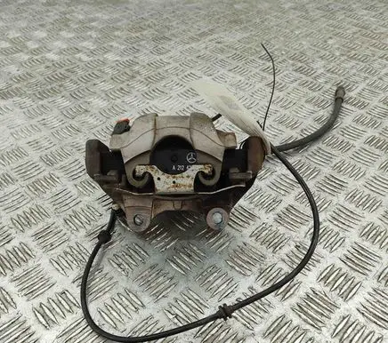 Mercedes-Benz CLS C218 X218 Rear brake caliper A2214230381