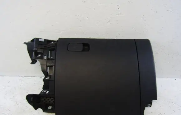 Volkswagen Up Glove box 1S1857097C