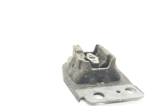 Ford Focus C-MAX Engine mount bracket