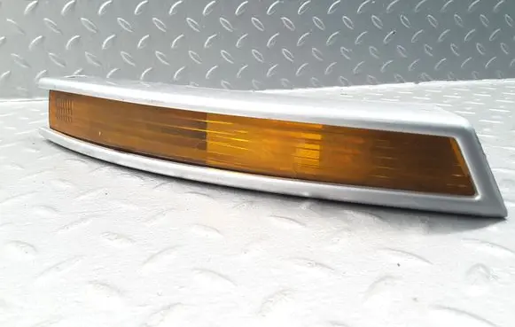 Volkswagen PASSAT B6 Front indicator light 3C0807718A 3C0953042C
