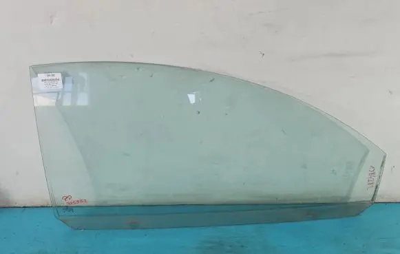 Volkswagen New Beetle Front door window glass four-door IMPRK1384282