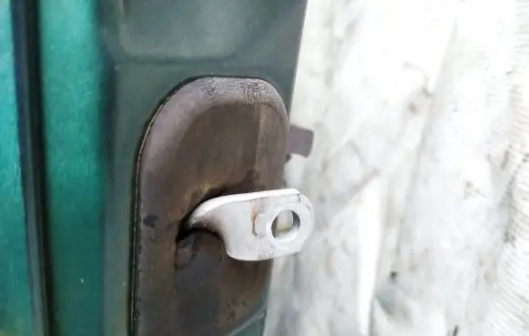 Renault Laguna I Front door check strap stopper 