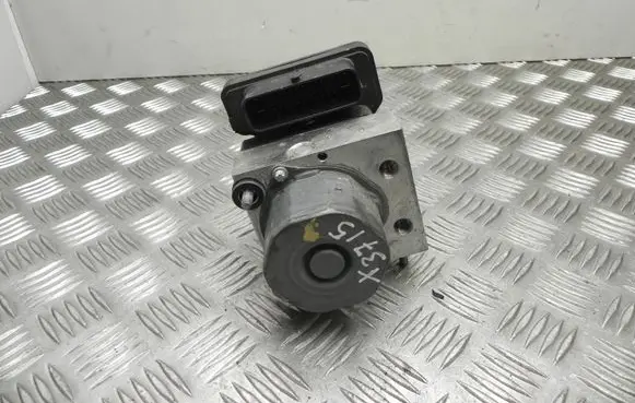 Mercedes-Benz B W246 W242 ABS control unit/module A0004311500 X3715