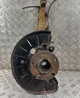 Volkswagen Touareg II Front wheel hub 7P6407246A