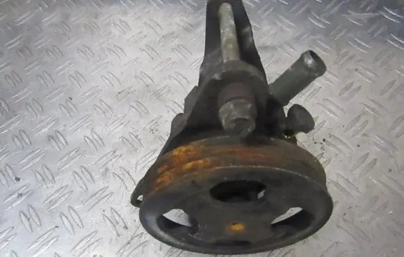 Mazda 626 Power steering pump ge4t32650a