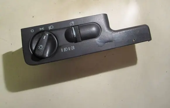 Volkswagen PASSAT B4 Light switch 3A1941531B 0106X